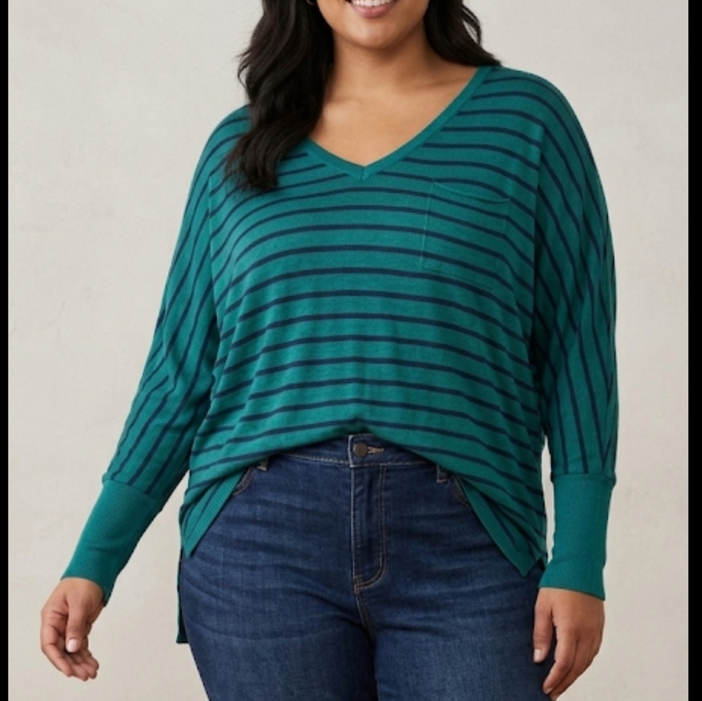 a.n.a Teal and Navy Striped V-Neck Knit Top Women's XL Hi-low Lightweight Casual